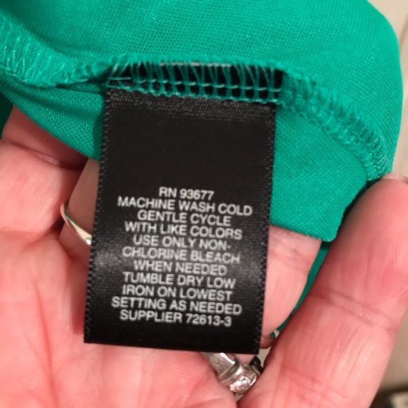 Women’s Sleeveless Top - Picture 5 of 6